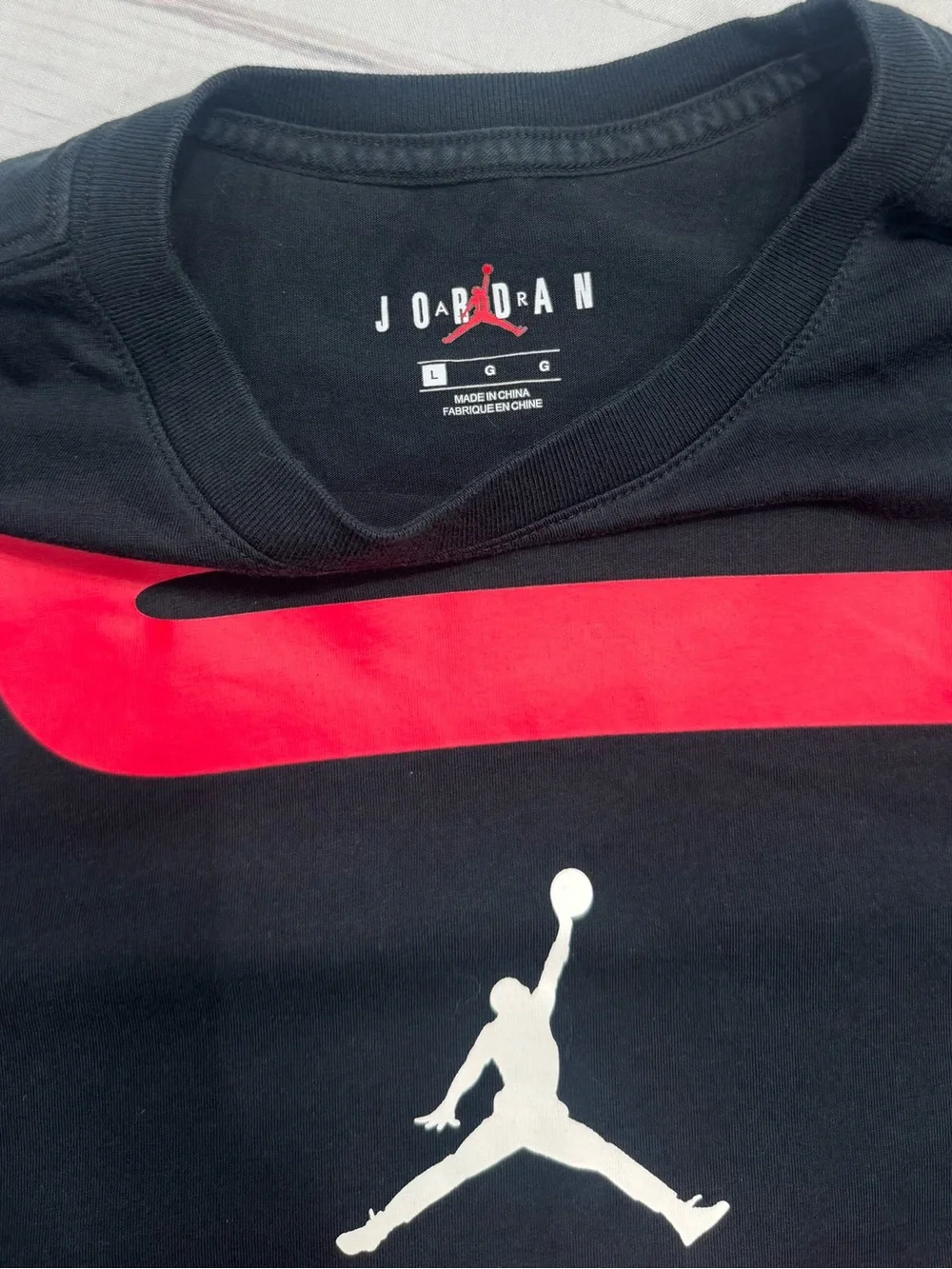 Jordan “JORDAN AIR” Graphic Tee – Black/Red – Size Large
